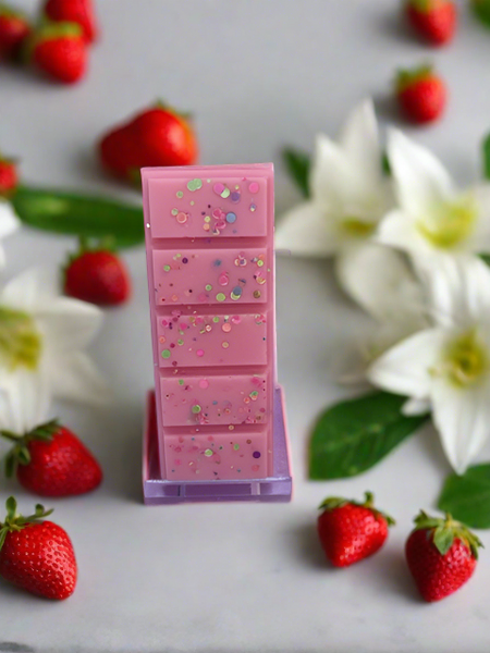 Strawberry and Lily Wax Melt Snap Bar
