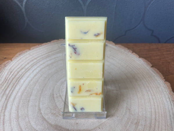 lenny sparkly blooms wax melt snap bar